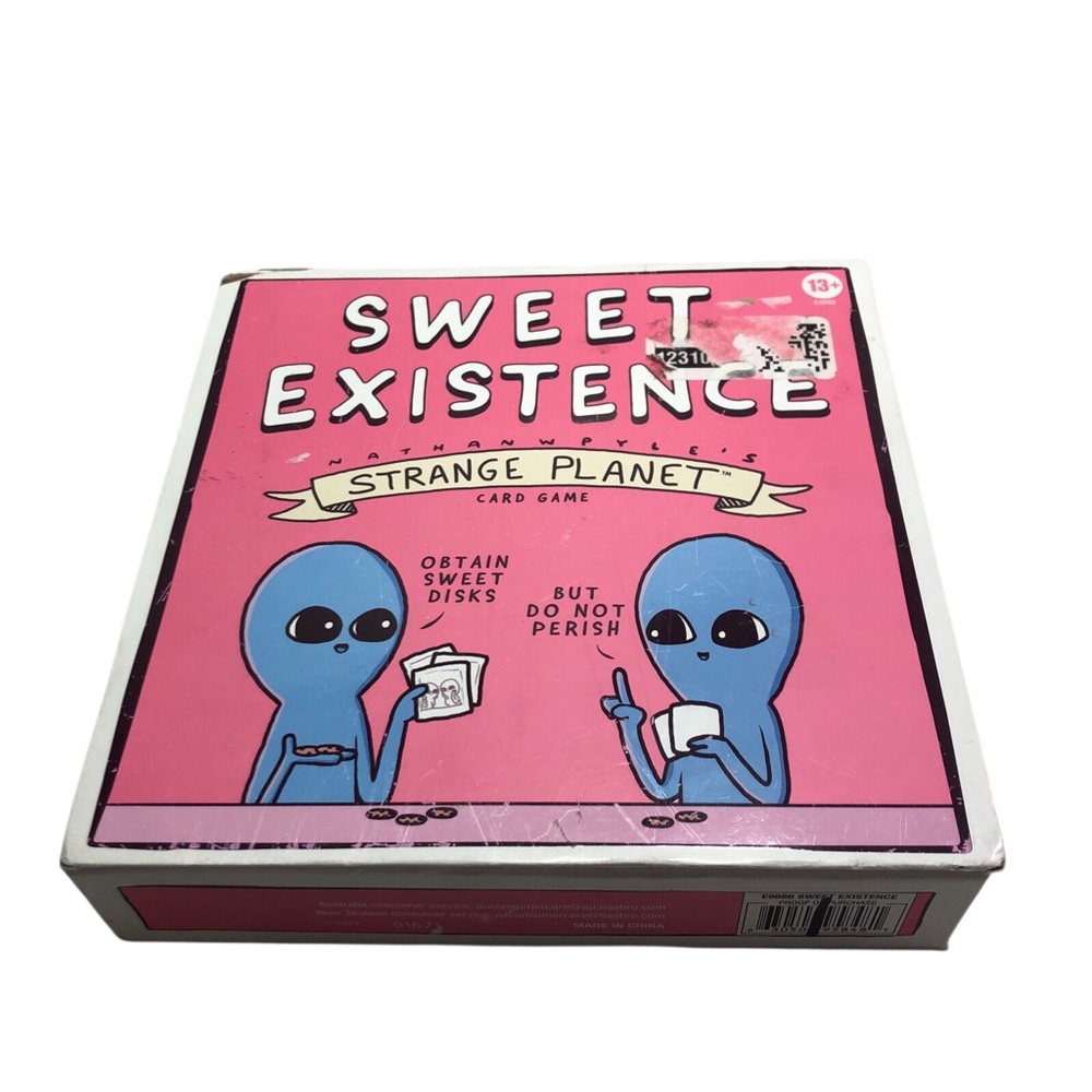 Hasbro Cardgame Strange Planet - Sweet Existence Box 13+ 4-8 players complete